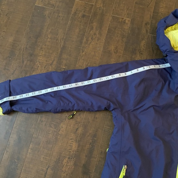 L.L.Bean Waterproof Down ski jacket - Picture 7 of 14